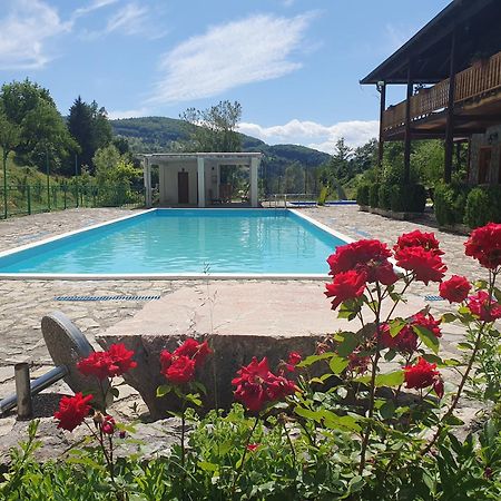 Etno Selo Vrelo & Camping Berane Exterior foto
