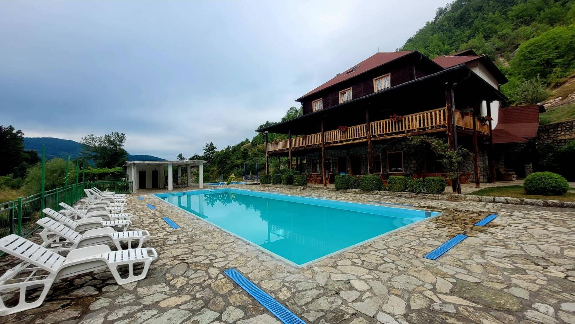 Etno Selo Vrelo & Camping Berane Exterior foto