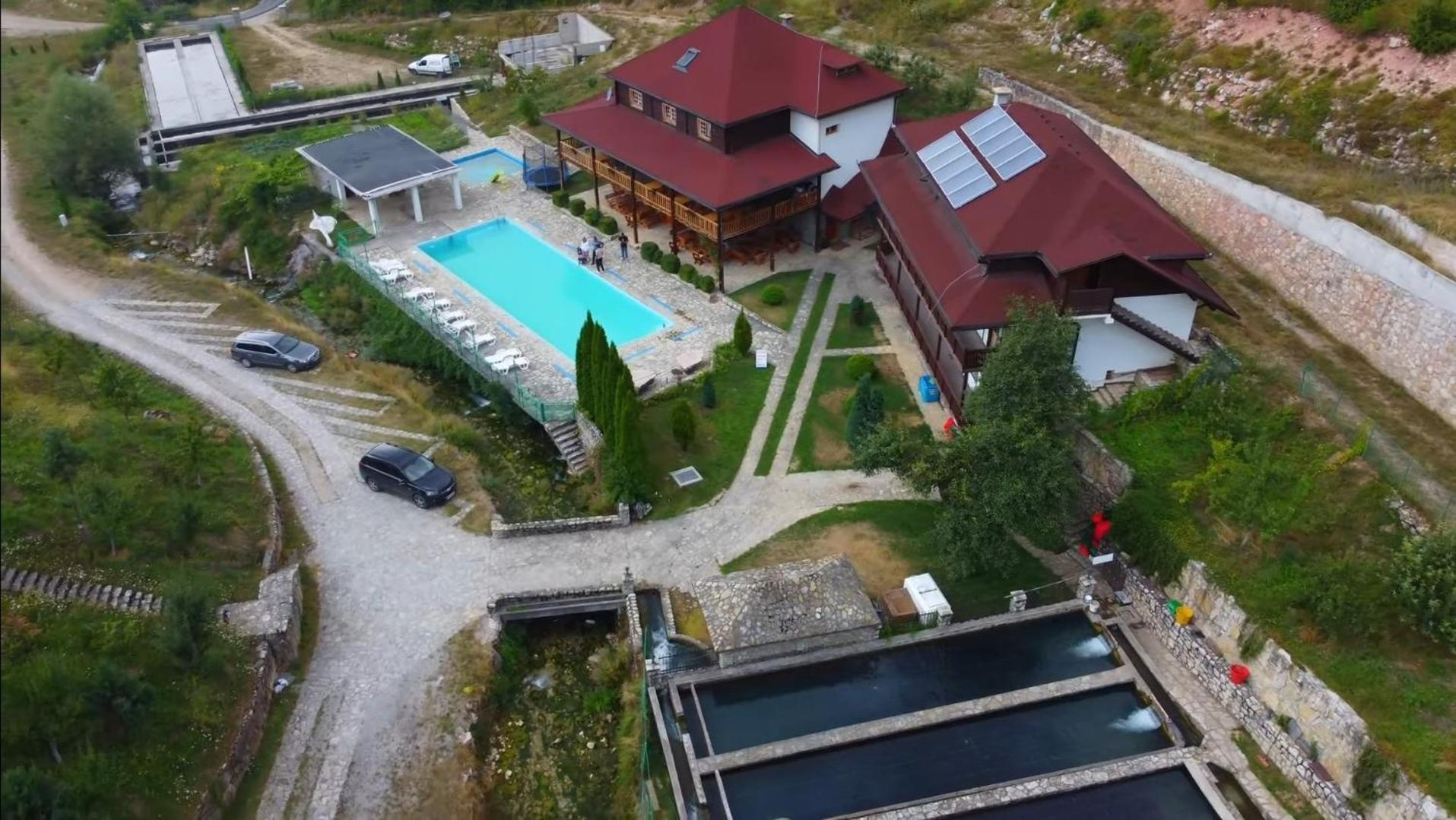 Etno Selo Vrelo & Camping Berane Exterior foto